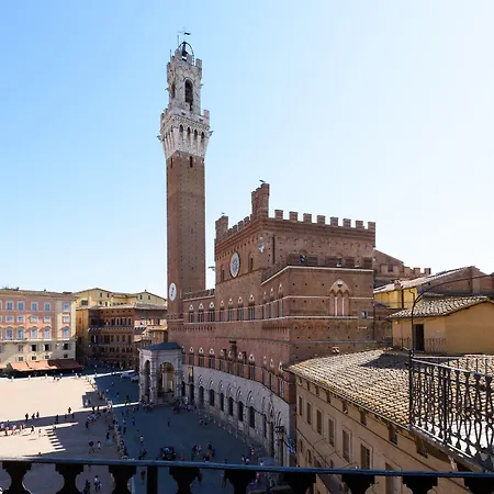 La Terrazza Sul Campo-rooms Only 招待所 3*